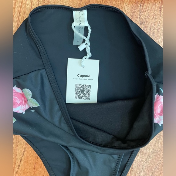 NWT Cupshe Black Floral High Waisted Bikini Size Small. - Picture 11 of 13